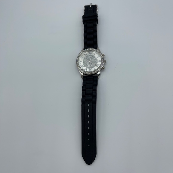 Charming Charlie Large Face Rubber Strap Watch - Picture 2 of 2